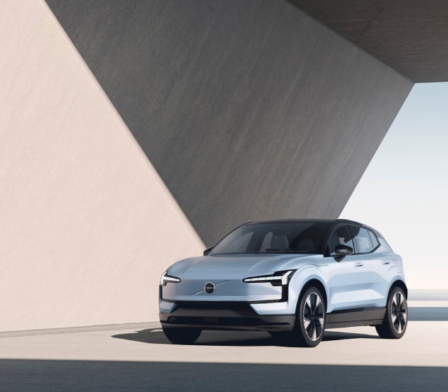 EX30 Electric